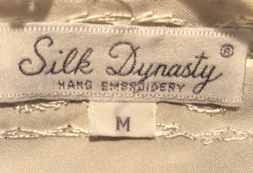Vintage Women's Silk Dynasty Robe Button Front, Hand Embroidered, White Sz Med - Picture 8 of 8