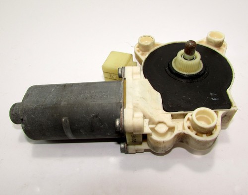 Mercedes E Class W211 Front Right Door Electric Power Window Motor A2118203042