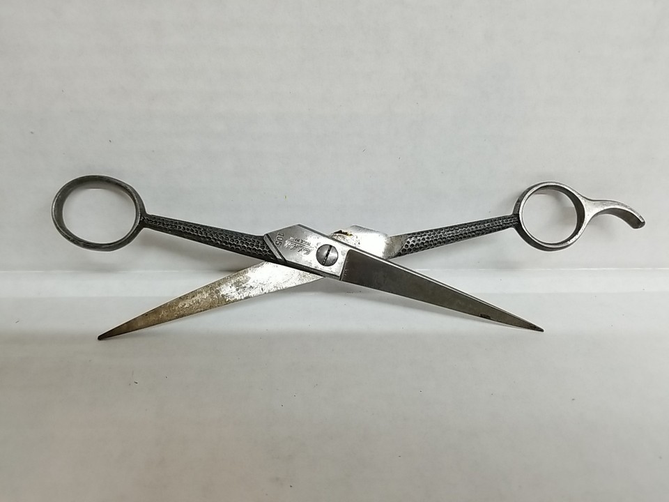 Shears Outdated Image Vintage Scissors - Barber Shears Dimpled Forged 4 Total In Lot | eBay
