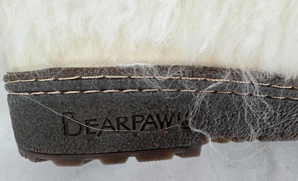 NIB BEARPAW Boetis ll White Curly Lamb Fur Wool Lined Snow Boots Womens Sz 9 - Image 4 of 4