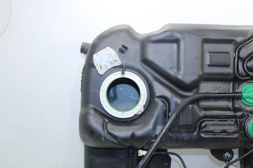 2014-18 BMW X5 xDrive35i 3.0L AWD Fuel Gas Tank 22.4 US Gallons 16117344554 OEM - Image 2 of 4