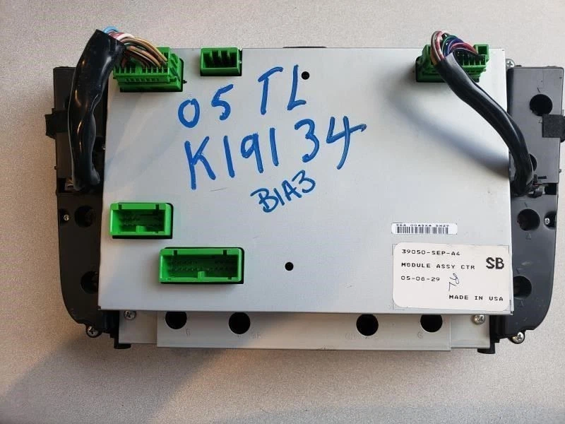 2004-2006 Acura TL Info Display Screen Reciever Navigation Used - Image 2 of 2