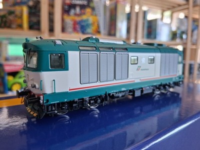 OS.KAR 1133DCC Spur HO Diesellok D445 FS in Lackierung XMPR2 Ep.VI digital