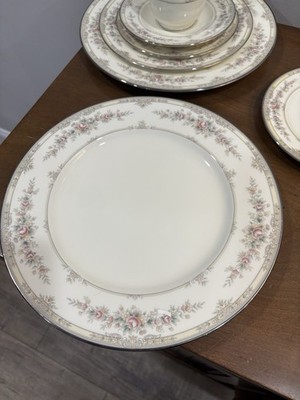 Porcelain Floral Dinner Plate, White Pink/Green Flower Rim, Round Glossy