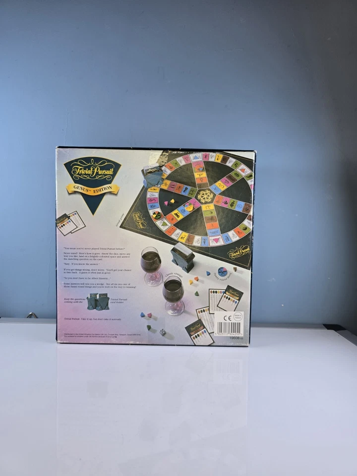 Vintage Trivial Pursuit 1995 Genus Edition by Parker - Family Board Games - Image 2 of 4