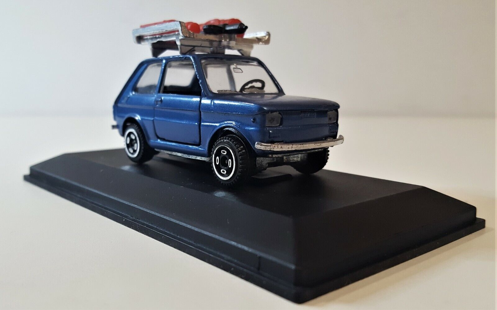 Foto 4 di 12