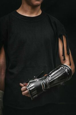 Medieval Blackened steel single bracer from Berserk anime for Guts cosplay LOTR