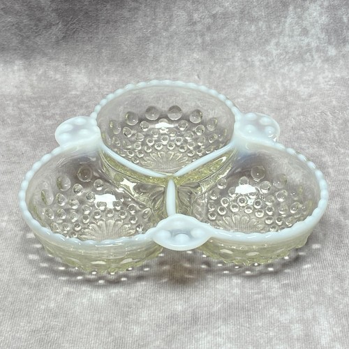 Vintage Anchor Hocking Hobnail Moonstone Opalescent Relish Dish - Candy/Nuts Hol - Picture 4 of 8