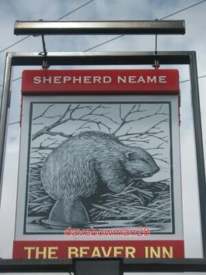 FOTO ASHFORD THE BEAVER PUB SCHILD 2010