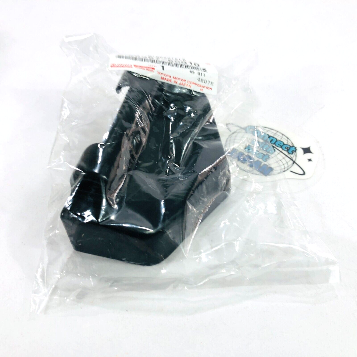 TOYOTA Genuine Windshield Support Hinge Cover RH LAND CRUISER