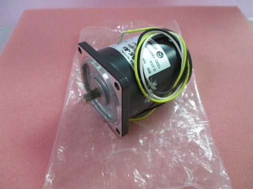 Oriental Motor 2RK6GK-A2, Reversible Motor, 6W 100V 50/60 Hz, 405552 - 第 1/7 張圖片