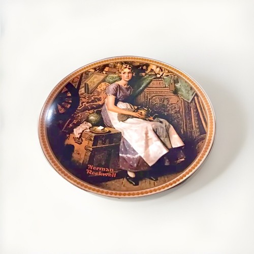 Norman Rockwell's Rediscovered Women Collection Collector’s Plate Dreaming Attic - Picture 3 of 3