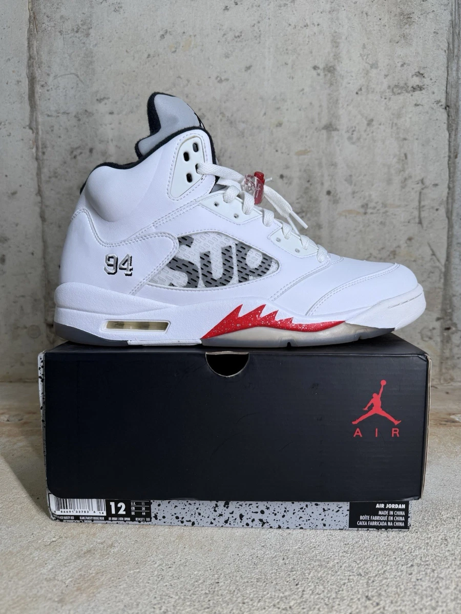 Las mejores ofertas en Supreme x Air Jordan 5 Retro White | eBay