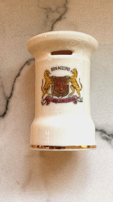 Crested Ware - Aberdeen ''Bon Accord'' - Post Box - Keltic
