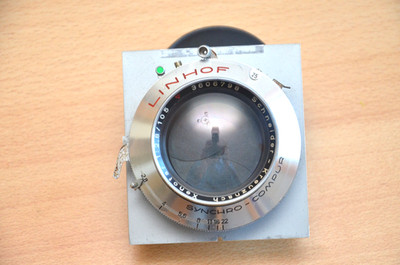 SCHNEIDER KREUZNACH XENOTAR 2,8/105mm in SYNCHRO-COMPUR für LINHOF TECHNIKA !