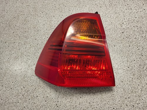 BMW E91 318i, Heckleuchte Seitenwand links, 63217160061