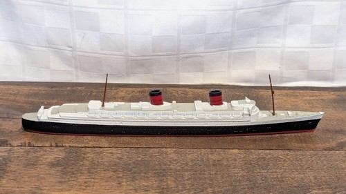 Crucero Modelo M702 Queen Elizabeth Con Ruedas Deslizantes - Imagen 2 de 8