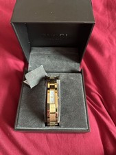 Image of Gucci 4600L Gold-plated Ladies' Stainless Steel Wristwatch with Box And Tag