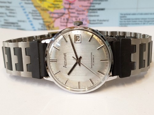 ACCURIST 17 JEWELS WINDING SILVER DIAL MEN'S FULL WORKING CONDITION VINTAGE - Picture 9 of 23