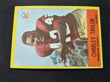 1967 Philadelphia Football # 190 Charley Taylor (HOF) - Washington Redskins (VG)