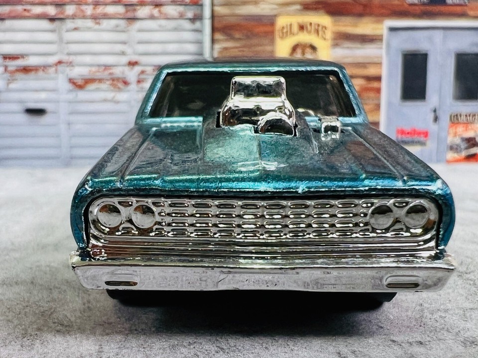 Hot Wheels Super Treasure Hunt '64 Chevelle SS