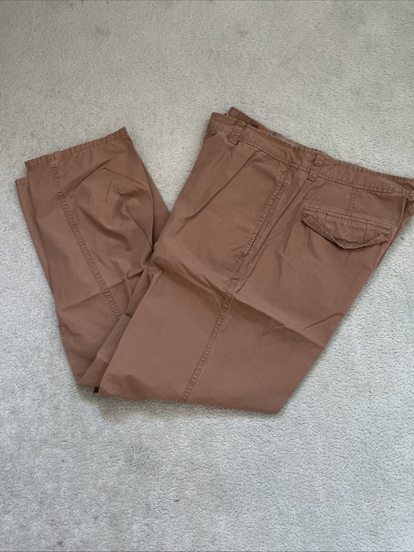 Perry Ellis America Men’s Light Brown Pants/ Size 34”/ 32”