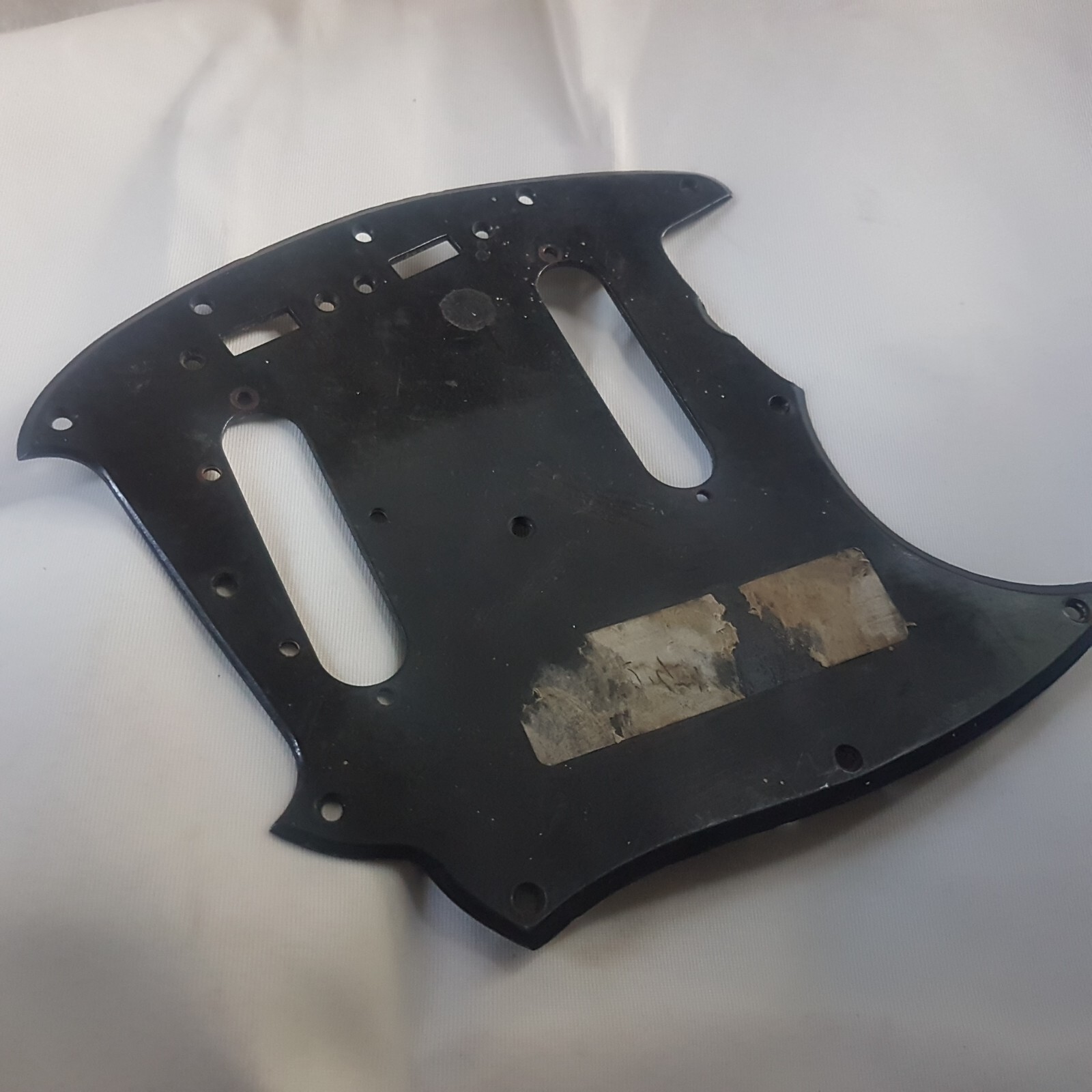 1966 FENDER MUSTANG PICKGUARD USA - RED TORTOISE