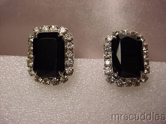 PAIR OF DARK BLUE GEMS WITH CLEAR STONES EARRINGS
