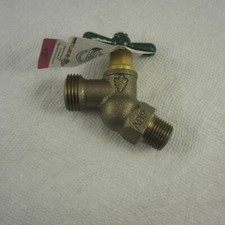 No-Kink Straight Hose Bibb Lead Free 1/2 MIP- x 3/4-Inch Hose.