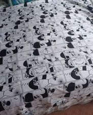 Vintage Walt Disney Mickey Mouse T Shirt Fabric. 1986 Comic Strip