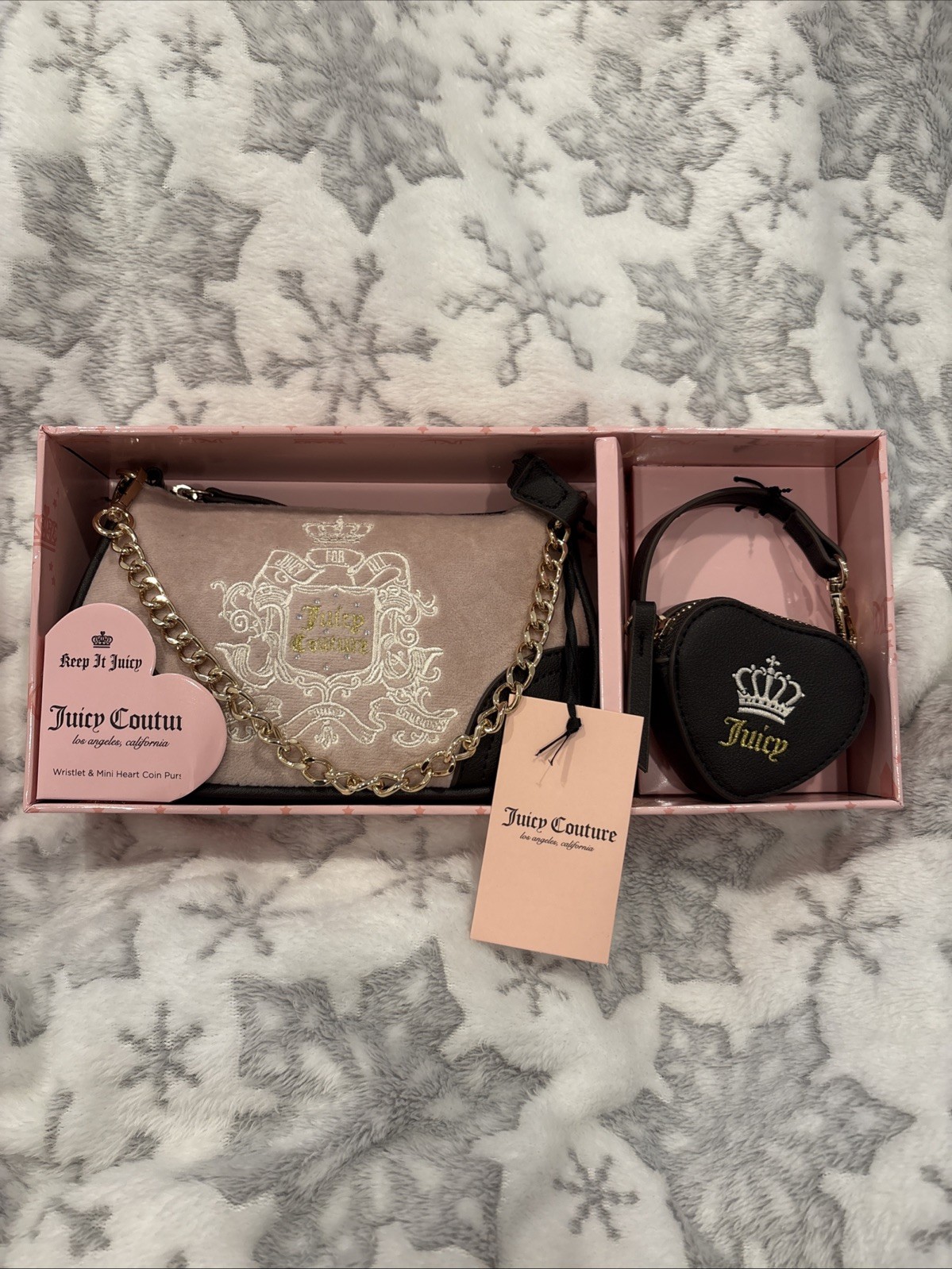 JUICY COUTURE Velvet Mini Wristlet with Mini Heart Charm Purse “Theme Box” Set
