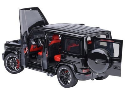 2019 MERCEDES-BENZ AMG G63 BLACK 1/18 MODEL CAR BY AUTOART 76354