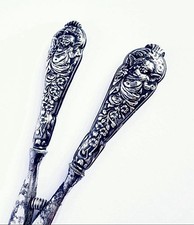 1905 William Vale & Sons Ornate Sterling Silver Cherub Repousse Glove Stretchers