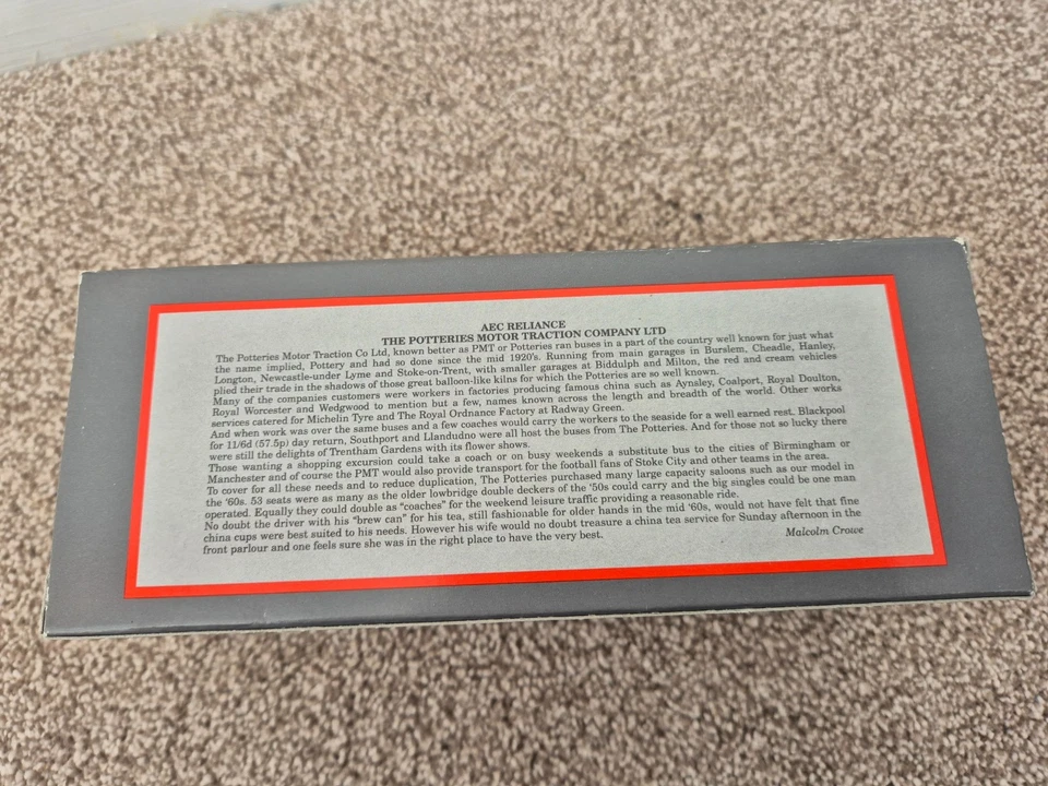 CORGI OOC 1/76 AEC RELIANCE THE POTTERIES #115 BOGS LANE DIECAST BUS OM97902 - Image 4 of 4