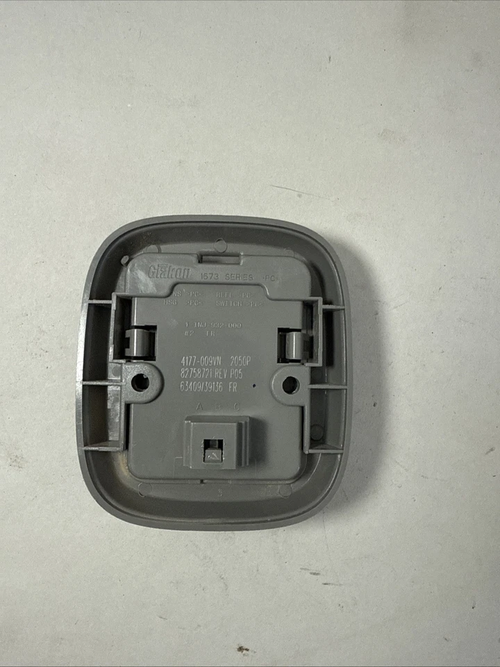 Volvo VNL 2018-24 luz domo interior delantera izquierda o derecha 82758721 OEM Foto 2 de 2