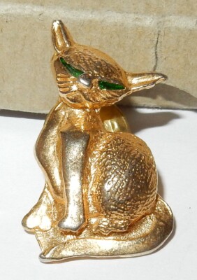 PIN'S THE CAT 2D GREEN EYES 33MM X 20MM
