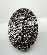 Insolita spilla scudo teschio corvo mitologia vichinga norrena insolita