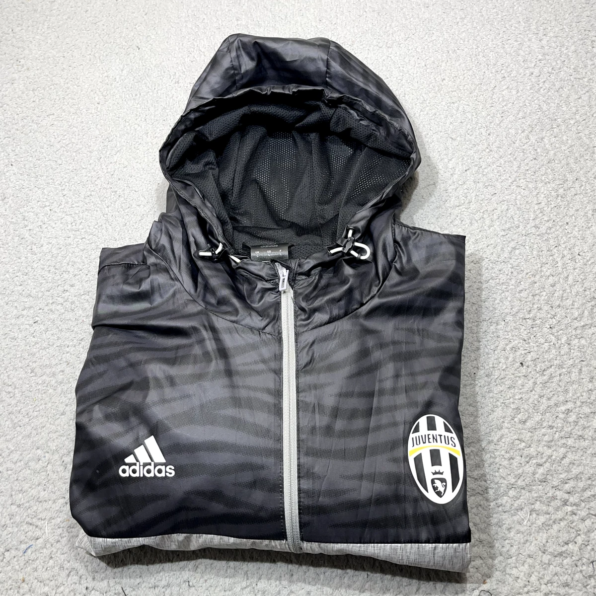Juventus coat 2025