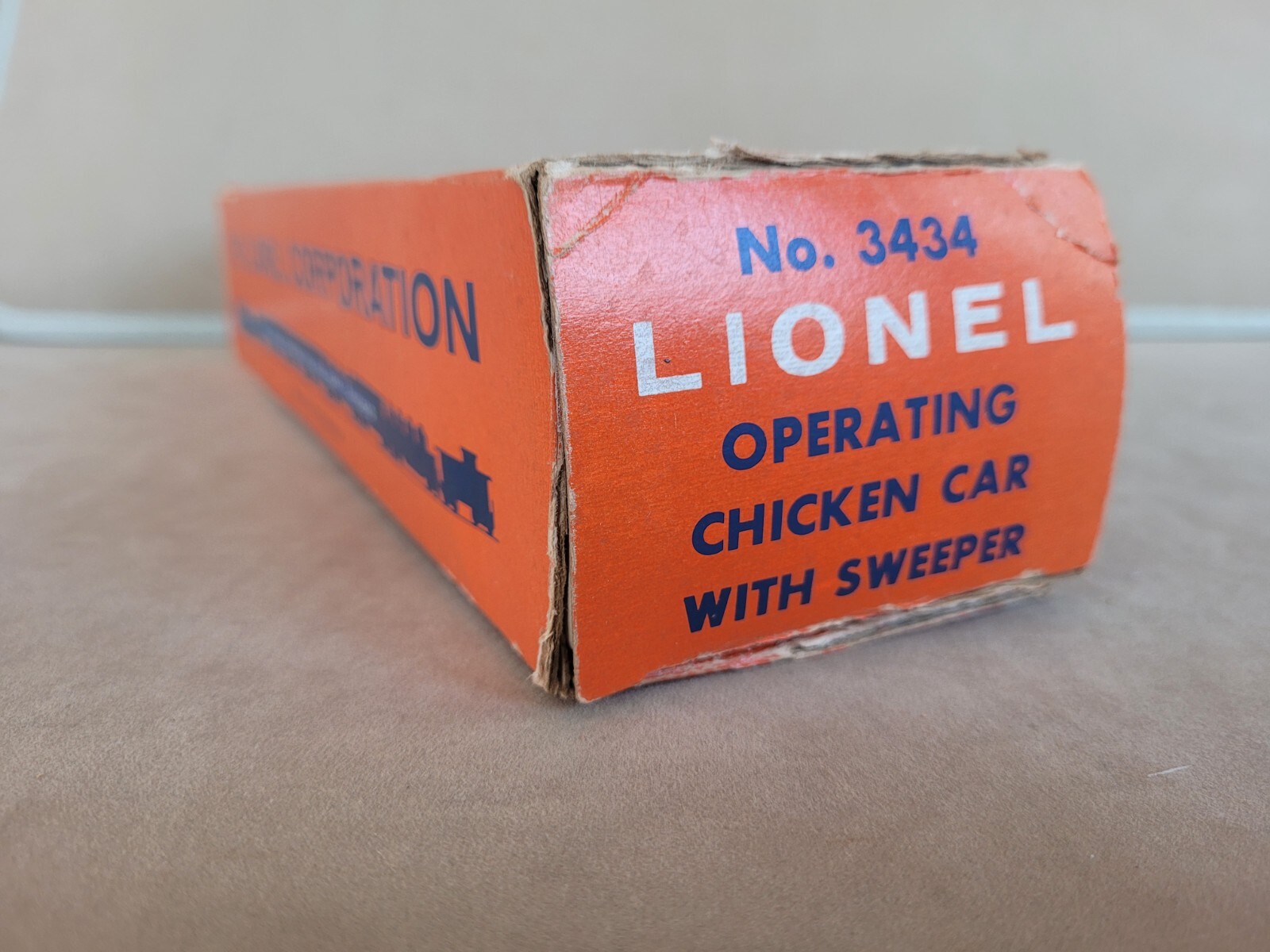 LIONEL, 3434 OPERATION CHICKEN CAR WITH SWEEPER, MADE IN USA eBay