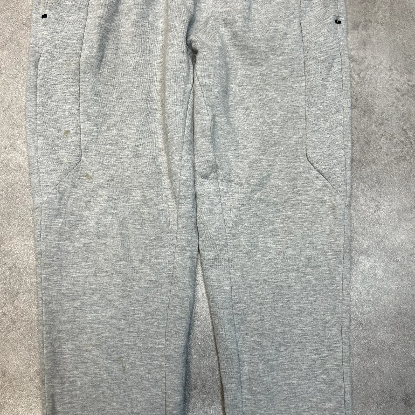 Reebok Track Pants Mens Medium Y2K Tapered Training Sports Joggers, Grey image 4