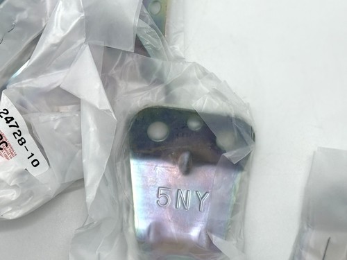 6 YAMAHA BRACKET SEAT 5NY-24728-10 OEM NEW Free Shipping - Picture 3 of 3