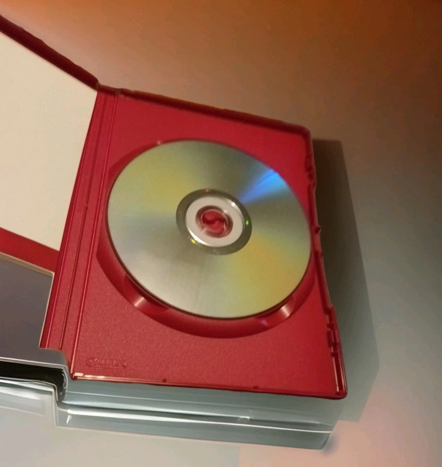 Love Actually (DVD, 2005) - Image 4 of 4