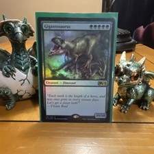 Magic: The Gathering Gigantosaurus Creature Core Set 2019 Holo 185/280 English