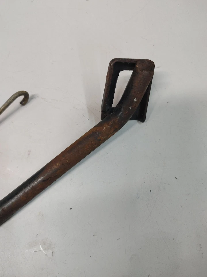 Pedal de freno trasero para furgoneta Suzuki RV90 1972 Foto 3 de 4