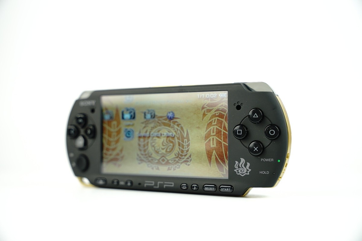 SONY - PSP3000（バギー） SONY PSP 3000 Console Metal Gear Solid Peace Walker Premium