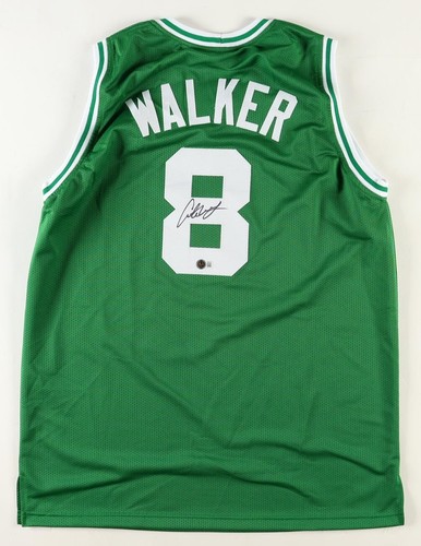 Antoine Walker Signed Jersey (Beckett)