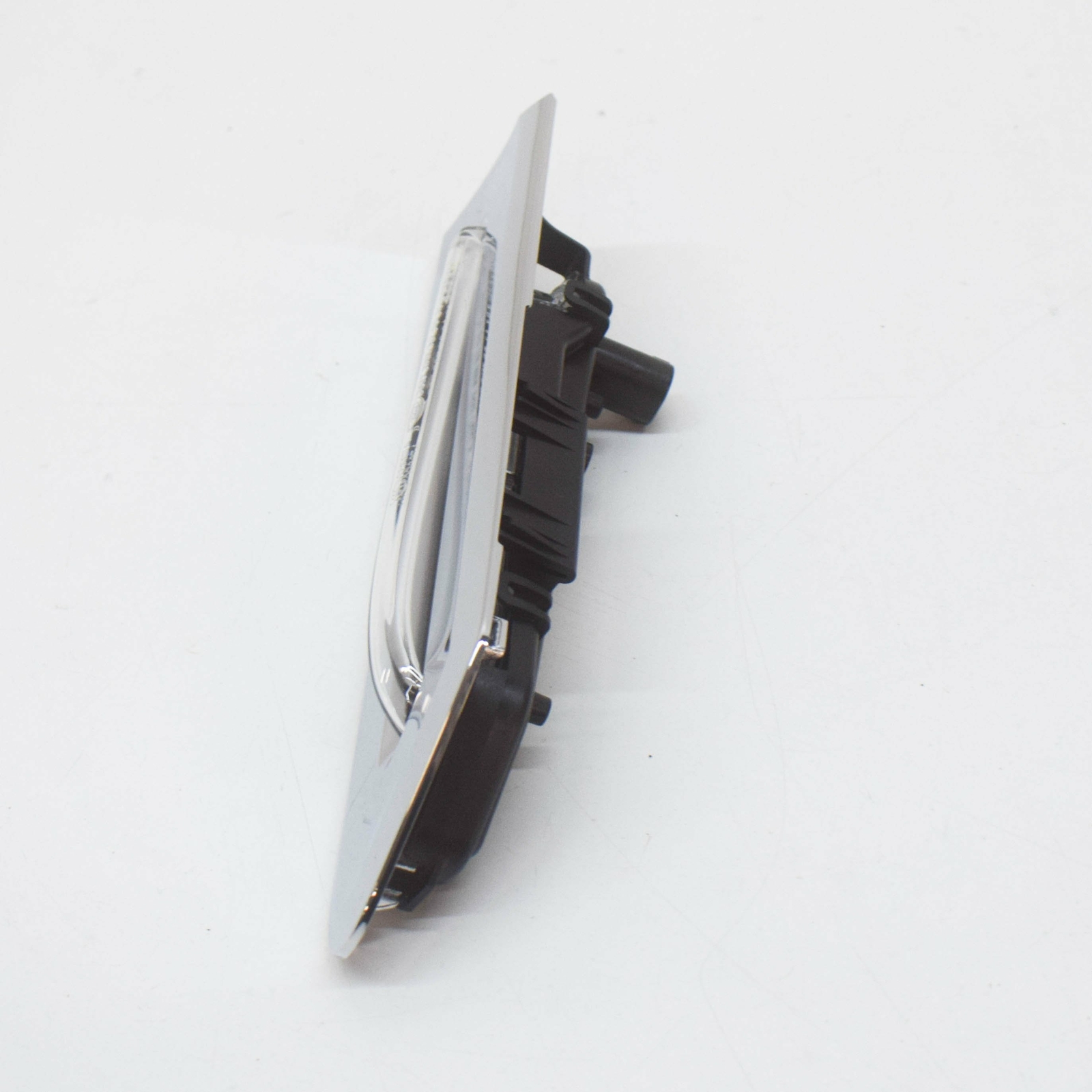 NEW BMW 7 F01 LEFT SIDE TURN SIGNAL LED MARKER LIGHT 63137203371 