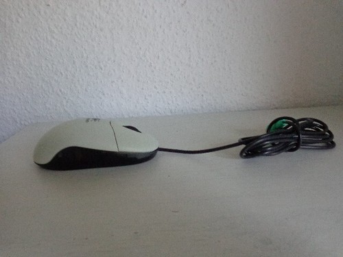 Logitech Maus M-SBF96 mit PS/2 Stecker 852209-A000 - Bild 2 von 4