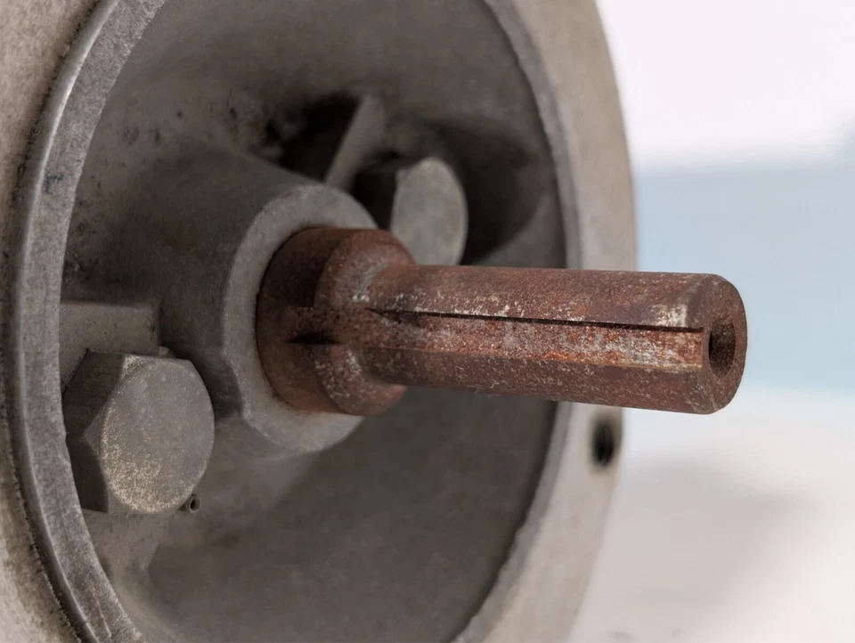 Baldor VM7006A Motor Explosion Proof 0.5 HP, 1725 RPM, 3 PH, 56C, 35E372Z18 - Image 4 of 4