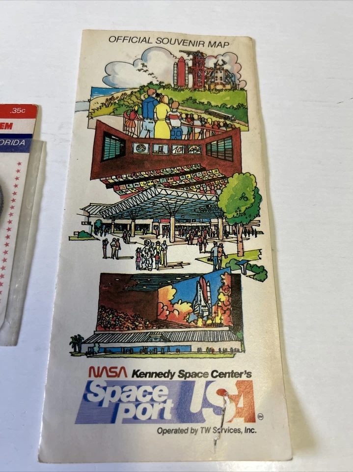 Vintage nasa Space Lot W/ Emblem Patch Apollo & Kennedy Map Program Brochure - Image 4 of 4